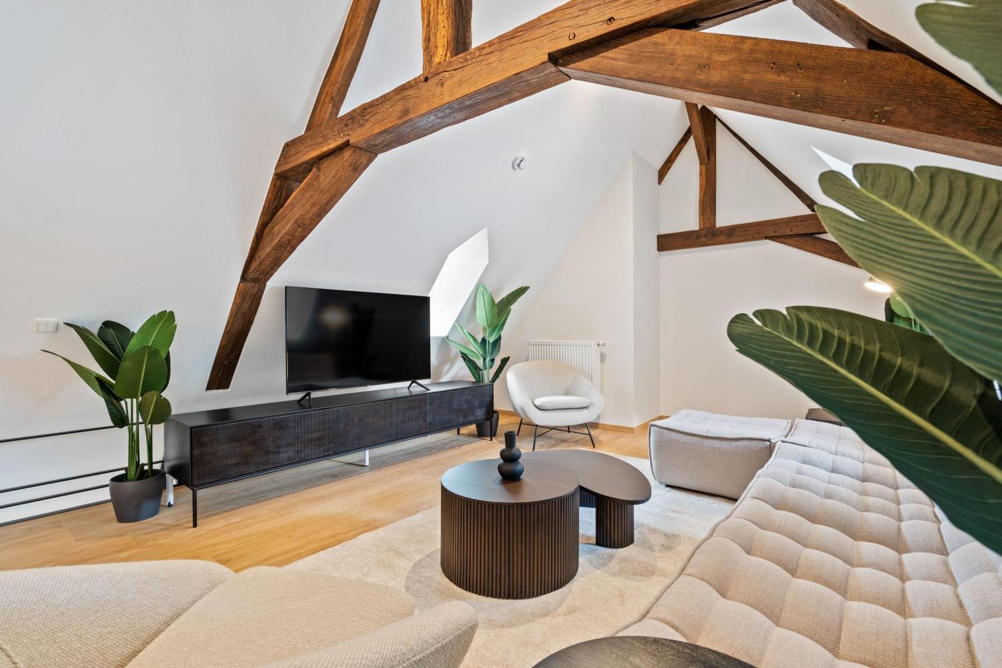 Elegant Clausen Apartment With King Bed & Wifi Luxembourg Luaran gambar